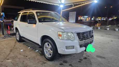 Riyadh, Vehicles, Cars & Trucks , SAR 22000,  Ford Explorer,  2009,  Automatic,  350000 KM,  SAR 22000,  XLT Model, , , ,  With Sunroof N 4x4 Full O