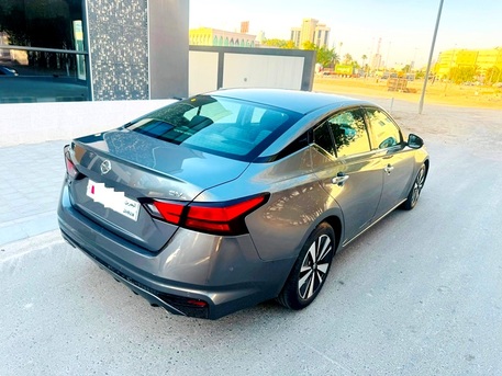 Manama, Vehicles, Cars & Trucks , BHD 5800,  Nissan Altima SV,  2021,  Automatic,  61000 KM,   Full Option First Owner Fully Agency Maintained Low Mileage Neat Clean Ca