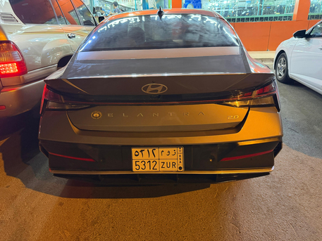 Riyadh, Vehicles, Cars & Trucks , SAR 57000,  Hyundai Elantra,  2025,  Automatic,  80000 KM,  Elentra  2.0 Smart Keyless Entry
