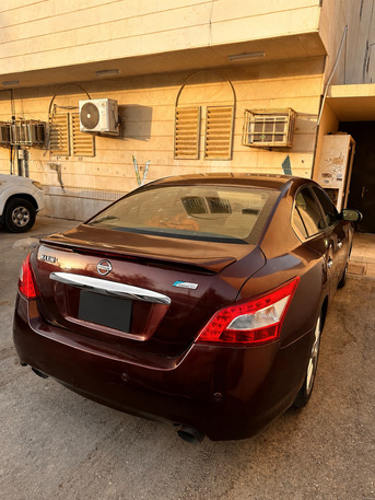 Al Rawabi, Vehicles, Cars & Trucks , SAR 15,  Nissan Maxima 2010 Full Option,  2010,  Automatic,  298 KM,  Nissan Maxima  &ndash; Full Option &ndash; SAR 15,000