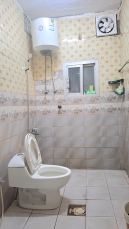 Khobar, Rooms for Rent, SAR 625/month,  Spacious Single Room Available. - Aqrabiya