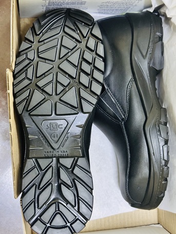 Dammam, Clothing & Accessories, SAR 220,  EXECUTIVE SAFETY SHOES- SLIC Brand New