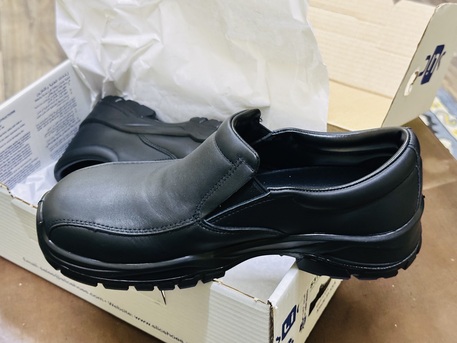 Dammam, Clothing & Accessories, SAR 220,  EXECUTIVE SAFETY SHOES- SLIC Brand New