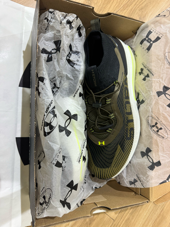 Riyadh, Health & Beauty Items, SAR 300,  Under Armour New Shoes