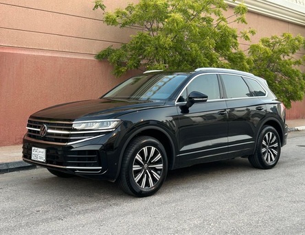 Khobar, Vehicles, Cars & Trucks , SAR 223000,  Volkswagen Touareg,  2026,  Automatic,  6000 KM,  Under Warranty And Free Maintenance