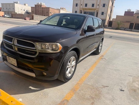 Madinat Al Ummal, Vehicles, Cars & Trucks , SAR 25000,  Dodge Durango,  2012,  Automatic,  315000 KM,  Family Used   SUV 7 Seater