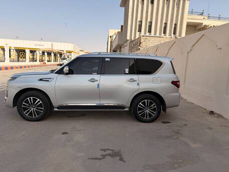 Al Kharj, Vehicles, Cars & Trucks , SAR 125000,  Nissan Patrol,  2020,  Automatic,  319 KM,  NISSAN PETROL 100% GENUINE