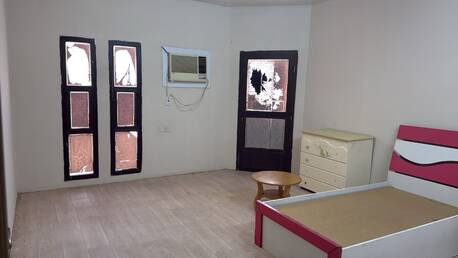 Al Malaz, Rooms for Rent, SAR 1400/month,  Furnished,  25 Sq. Meter,  Single Furnished Room With Shared Washroom & Kitchen For Single Executive Bachelor 1400