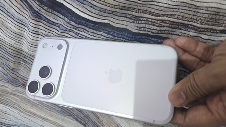 Jeddah, Mobile Phones, SAR 5000,  IPhone 17 Pro Max