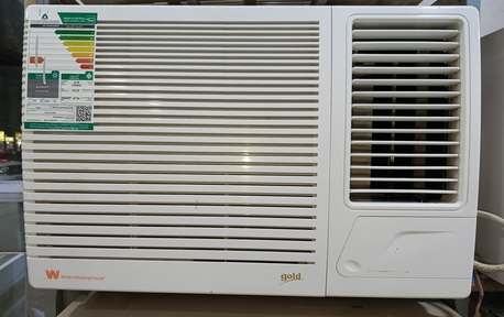 Al Aziziyah, Air Conditioners, SAR 1,  For Sale, Used, Clean, Almost New Window Air Conditioners, With Warranty, With Delivery