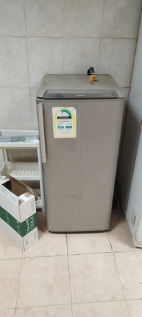 Jubail, Furniture, SAR 2000,  I Have 1 Full Bedset Then Sofa Set Small Fridge And Electric Cooker