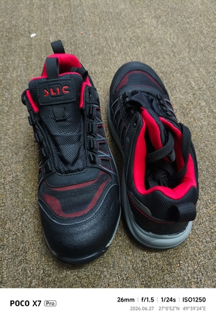 Jubail, Clothing & Accessories, SAR 125,  Safety Shoes Slic (size 40)