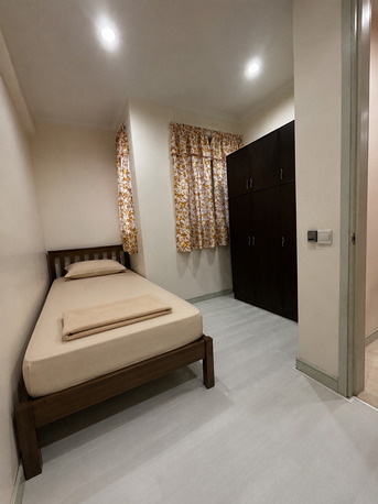 Kuala Lumpur, Rooms for Rent, MYR 1400/month,  Furnished,  200 Sq. Feet,  Cozy Room For Rent Near KLCC Twin Towers – Female Only 🌸