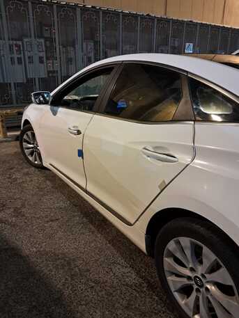 Jeddah, Vehicles, Cars & Trucks , SAR 25500,  Hyundai Azera,  2012,  Automatic,  332367 KM,   2.4  With Panorama In Excellent Condition