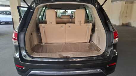 Umm Al Hassam, Vehicles, Cars & Trucks , BHD 3000,  Nissan Pathfinder,  2015,  Automatic,  81500 KM,    - Lady Driven