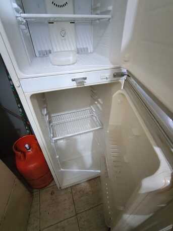 Riyadh, Appliances, SAR 450,  Daewoo Refrigerator Urgent  For Sale In Low Price