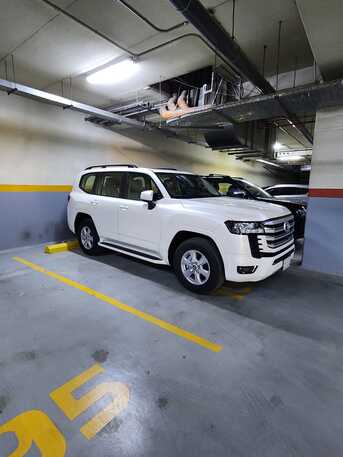 Riyadh, Vehicles, Cars & Trucks , SAR 250,  Toyota Land Cruiser 300,  2024,  Automatic,  5700 KM,  Toyota Lancruiser LC300 GXR2