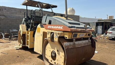 Jeddah, Heavy Equipment, SAR 60,  Tendom Asphalt Roller - Double Drum For Sale - Dynapac