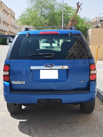 Riyadh, Vehicles, Cars & Trucks , SAR 16000,  Ford Explorer,  2010,  Automatic,  221000 KM,  Family Car -  &ndash; Excellent Value, Well Maintained, Ready To Drive