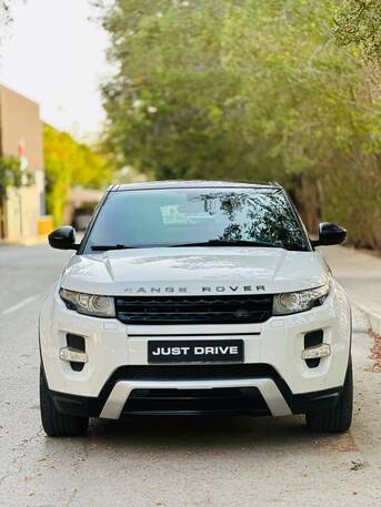Segaya, Vehicles, Cars & Trucks , BHD 4950,  Land Rover Range Rover Evoque,  2015,  Automatic,  97000 KM,  RANGE ROVER EVOQUE  MODEL FULLY LOADED WITH PANORAMIC SUNROOF 35400768