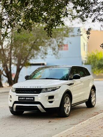 Segaya, Vehicles, Cars & Trucks , BHD 4950,  Land Rover Range Rover Evoque,  2015,  Automatic,  97000 KM,  RANGE ROVER EVOQUE  MODEL FULLY LOADED WITH PANORAMIC SUNROOF 35400768