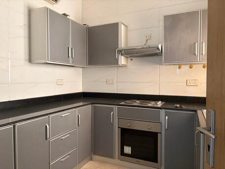 Manama, Apartments, Flats, Houses & Villas, BHD 280/month,  Furnished,  2 BR,  2BHK ROOM AVAILABLE (TUBILI)