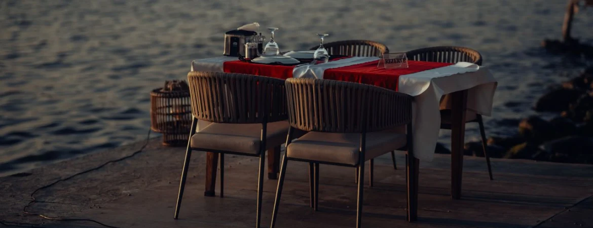 Sydney, Furniture, Modern Coastal Dining Tables & Chairs In Sydney