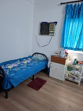 Busaiteen, Bedspace For Rent, Bedspace Available 40bd With EWA Near Nesto Mart
