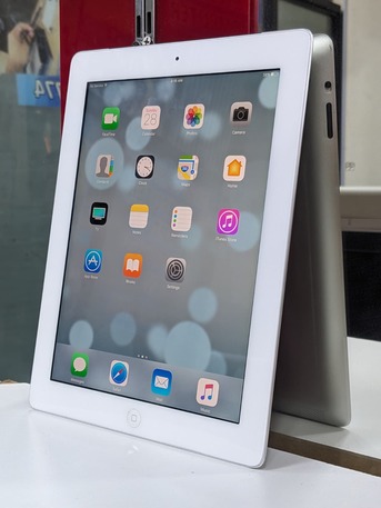 Manama, Electrical & Plumbing, BHD 28,  Apple IPad 4 (32GB) &ndash; Good Condition Perfect For YouTube, Browsing Call/WhatsApp 39548774
