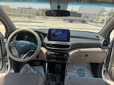 Riyadh, Vehicles, Cars & Trucks , SAR 54000,  هيونداي توسان,  2020,  –تحديد–,  194 KM,    (بنزين)