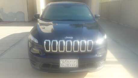Yanbu, Vehicles, Cars & Trucks , SAR 38,  Jeek Cheokee,  2016,  Automatic,  176000 KM,  (Demand 38K)