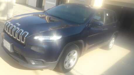 Yanbu, Vehicles, Cars & Trucks , SAR 38,  Jeek Cheokee,  2016,  Automatic,  176000 KM,  (Demand 38K)