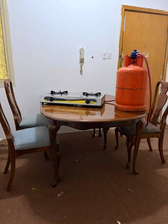 Dammam, Air Conditioners, SAR 1550,  2 Window AC, Stove & Gas Cylinder Set, Dining Table & Chairs  And Cloths Dryer Stand