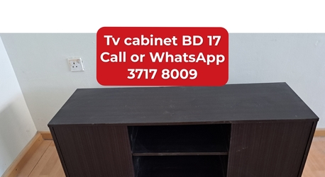 Manama, Furniture, BHD 17,  🌍🌐Tv Cabinet In Good Condition For Sale With Delivery