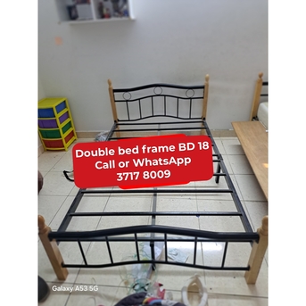 Manama, Furniture, BHD 18,  🌍🌐Double Bed Frame In Good Condition For Sale With Delivery