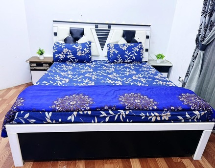 Al Wizarat, Furniture, SAR 700,  Bed Set For Sale