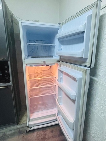 Dammam, Appliances, SAR 800,  Refrigerator - Basic