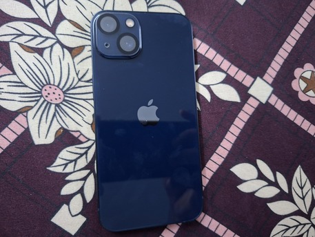 Al Malaz, Mobile Phones, SAR 1300,  I Phone 13 With Box All Original No Scratch Battery 84 Color Blue