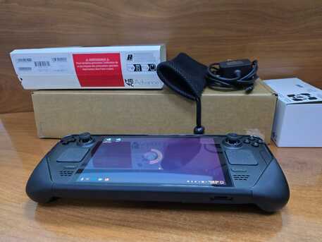 Al Sulaymaniyyah, Video Games, SAR 2000,  Steam Deck OLED &ndash; Handheld Gaming PC Console