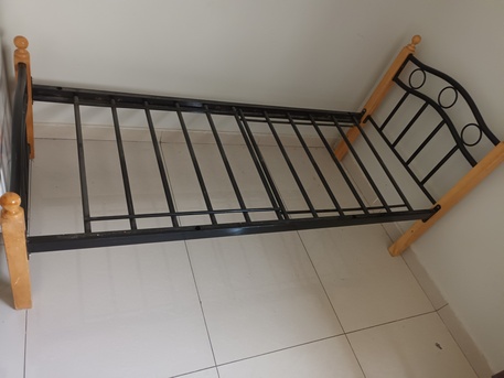 Mushrefah, Household Items, Washing Machine, Electric Oven And Single Cot