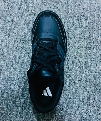 Dammam, Clothing & Accessories, SAR 195,  Adidas Shoe (100% Original-Size 40.5)-price Is Negotiable