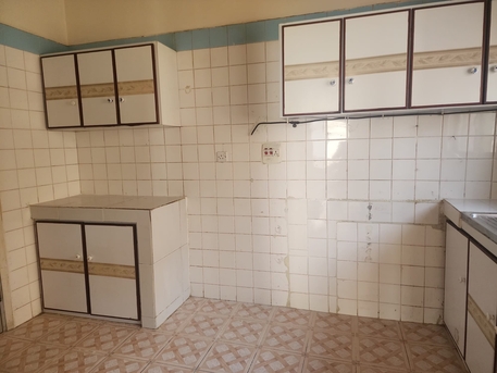 Manama, Bedspace For Rent, BHD 180/year,  Flat For Rent