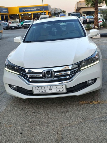 Riyadh, Vehicles, Cars & Trucks , Honda Accord,  2015,  Automatic,  240000 KM,  🚗   💰 Price: Negotiable For Serious Buyers