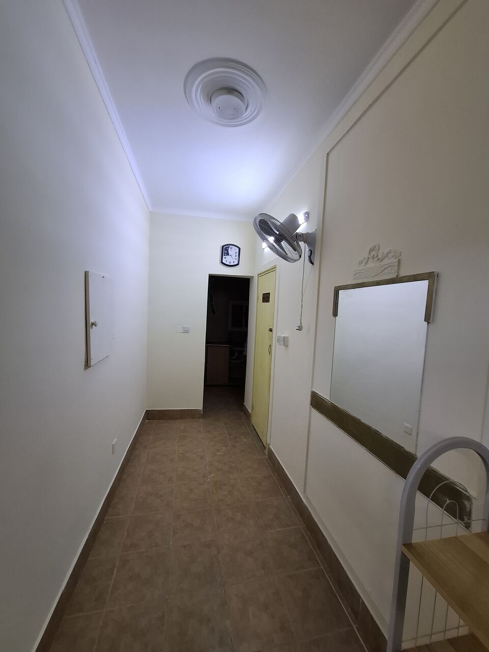 Manama, Apartments, Flats, Houses & Villas, BHD 140/month,  1 BR,  40 Sq. Meter,  For Rent One Bedroom Semi Furnished Flat In Qudayibia(all Inclusive)