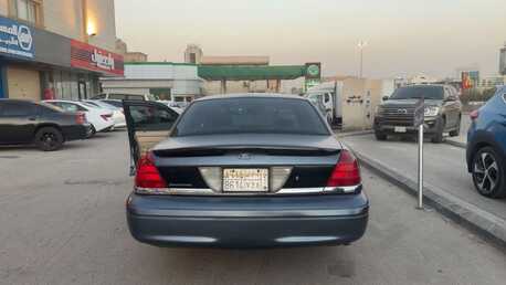 Riyadh, Vehicles, Cars & Trucks , SAR 21000,  Ford Crown Victoria 2009,  2009,  Automatic,  250000 KM,