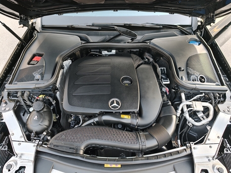 Riyadh, Vehicles, Cars & Trucks , SAR 140000,  Mercedes-Benz E-Class,  2022,  Automatic,  58000 KM,  E200