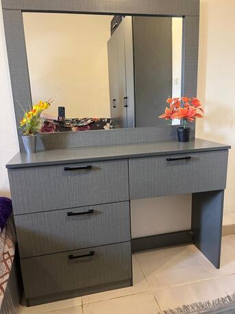 Jeddah, Furniture, SAR 2000,  Double Bed With Mattress + Cupboard + Dressing Table + 2 Side Tables + Stool + LCD (Wi-Fi)