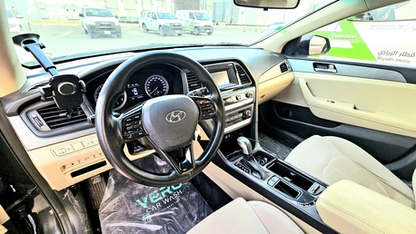 Riyadh, Vehicles, Cars & Trucks , SAR 48500,  Hyundai Sonata,  2018,  Automatic,  160000 KM,   Turbo  For Sale &ndash; Excellent Condition