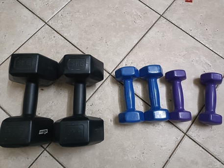 Hoora, Sporting Goods, BHD 13,  Dumbell Set, 5kg Pair, 3kg Pair, 2 Kg Pair