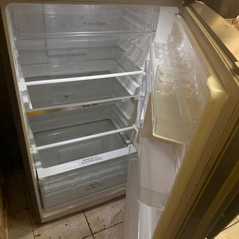 Al Murabba, Appliances, SAR 750,  Samsung Refrigerator & Baby Pram For Sale &ndash; Al Murabba, Riyadh Household Items For Sale &ndash;